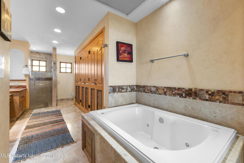 20251030173138152862000000 o