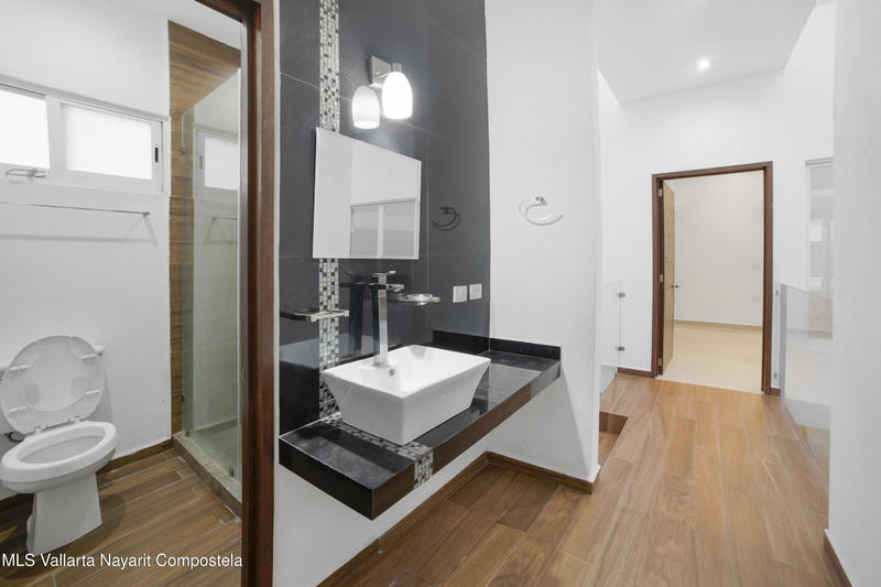 20251206025932174863000000 o