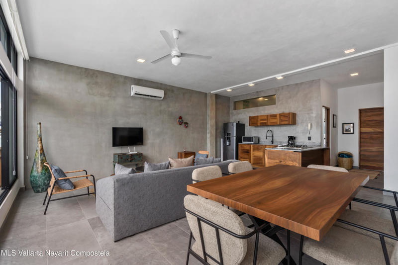 20260119190634275043000000 o