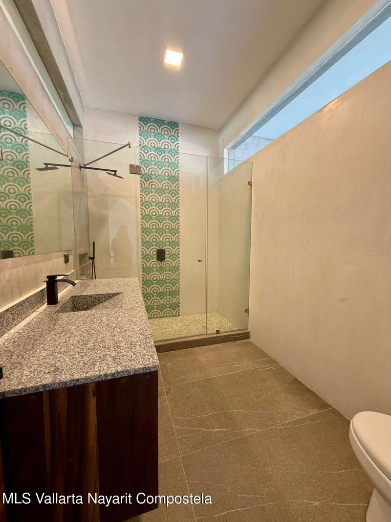 20251218171128546728000000 o