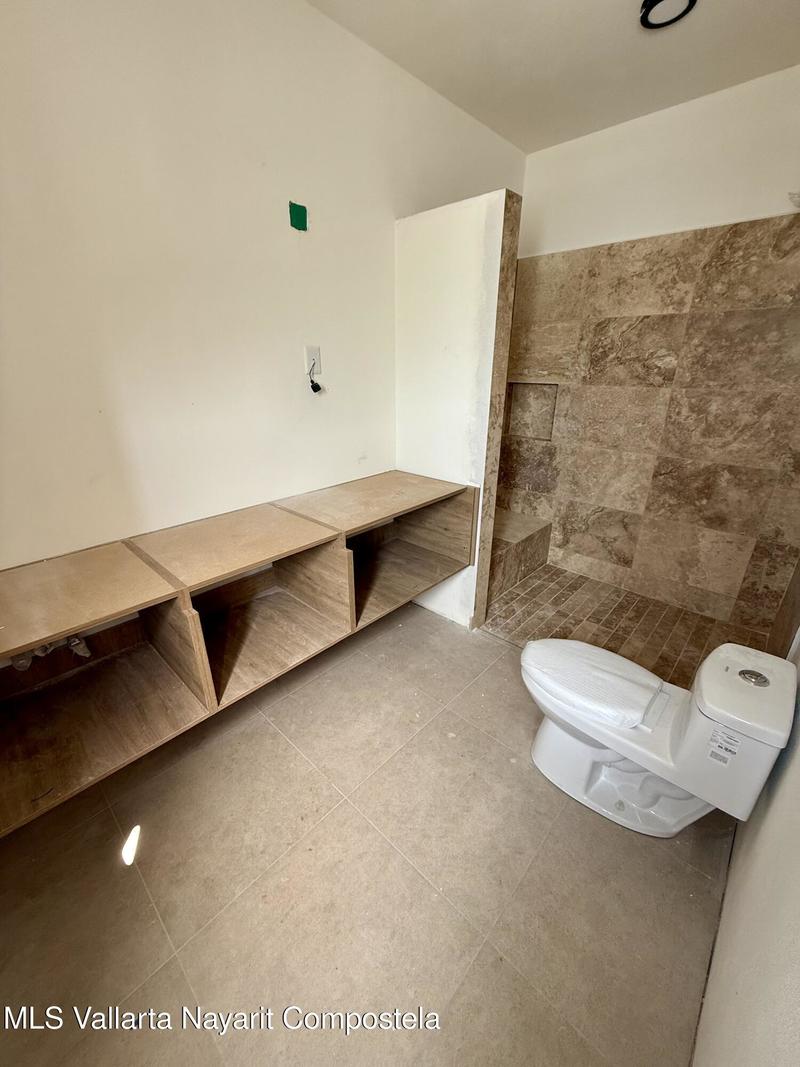 20251027190710241142000000 o