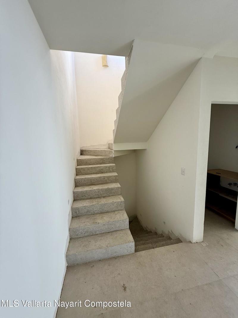 20251027190716162361000000 o