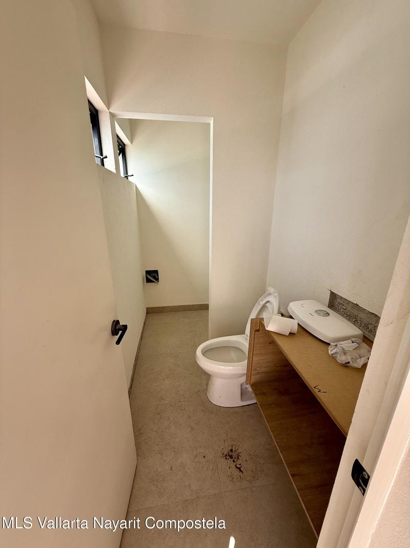 20251027190719941058000000 o