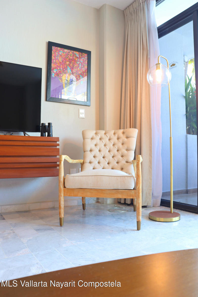 20251021215356737166000000 o