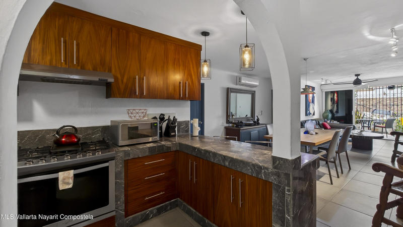 20251229164008719168000000 o