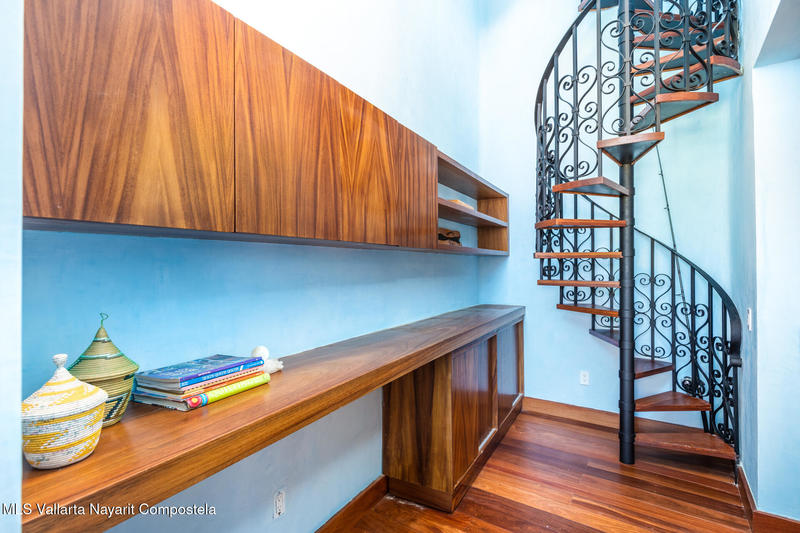 20251207201613680355000000 o