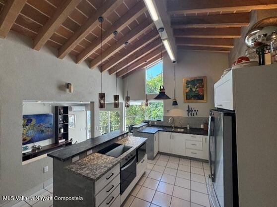 20251208232159656707000000 o