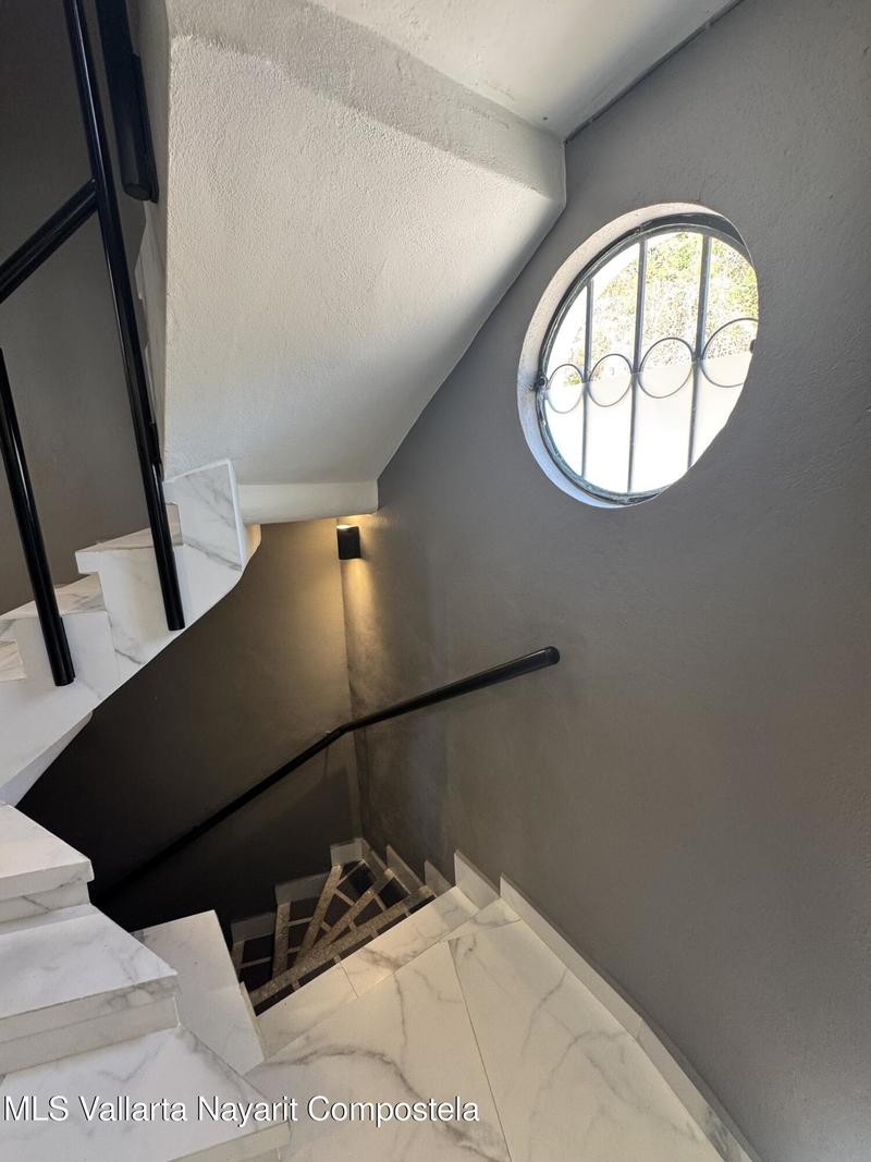 20251213184853261347000000 o