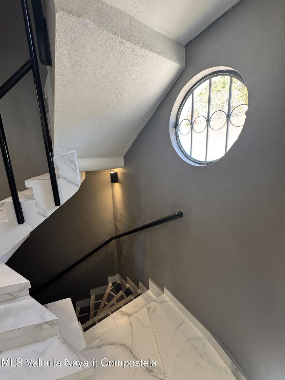 20251213184853261347000000 o