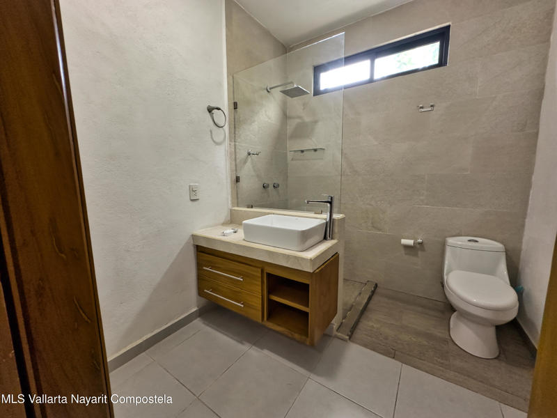 20250809180434113567000000 o