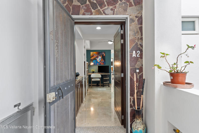 20250809235549219204000000 o