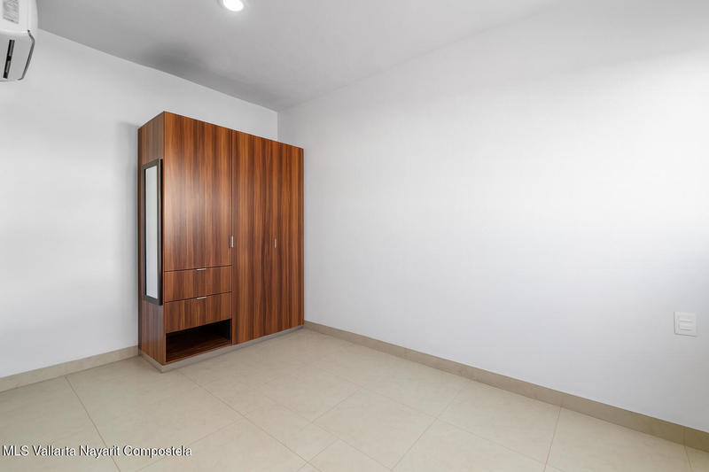 20250916010445184460000000 o