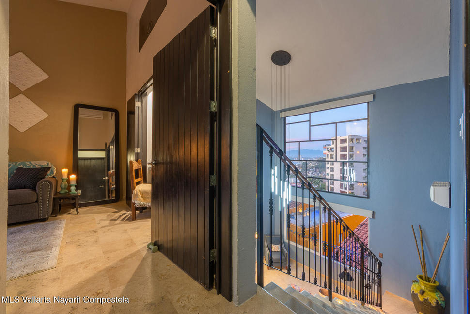 20260106223648170971000000 o