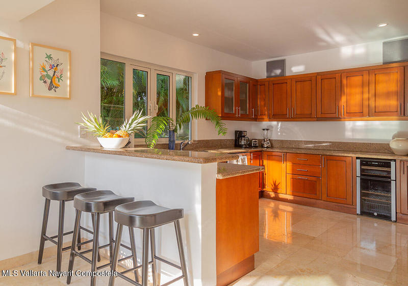 20251023224038213509000000 o