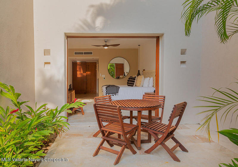 20251023224042020774000000 o