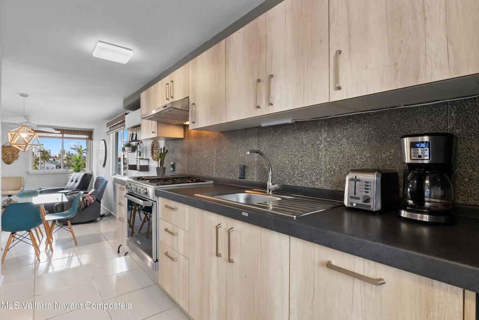 20251216192203920119000000 o