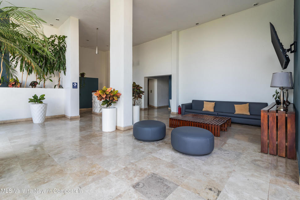 20251006194225738518000000 o