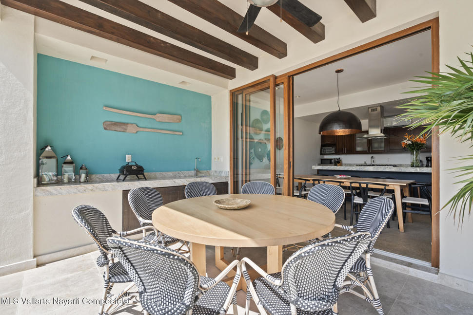 20251122004407303886000000 o