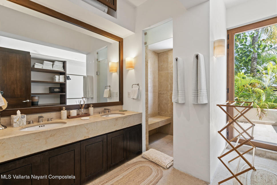 20251122004417787646000000 o