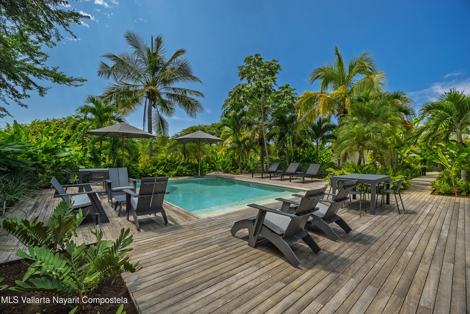 20250920021211587671000000 o