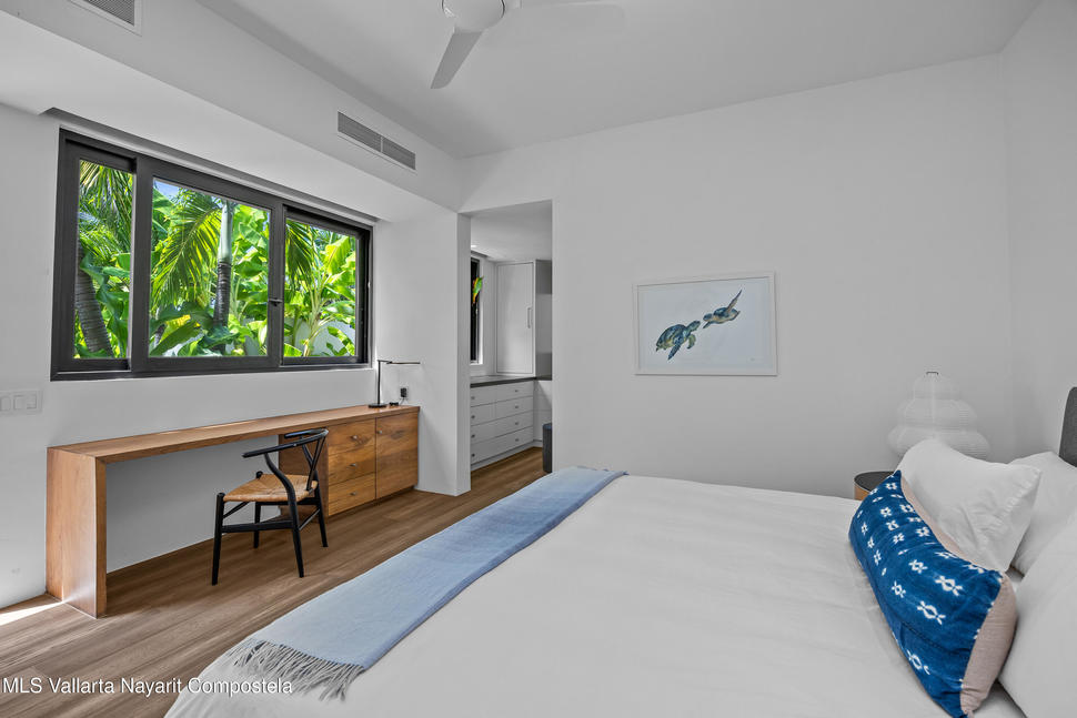 20250920021249008162000000 o