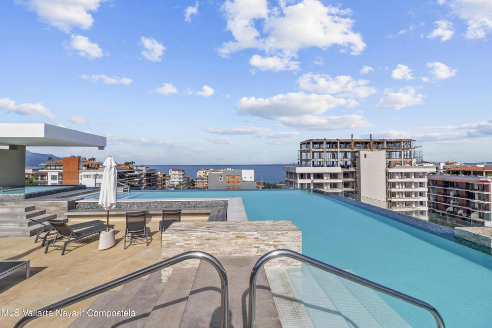 20251230200312008833000000 o