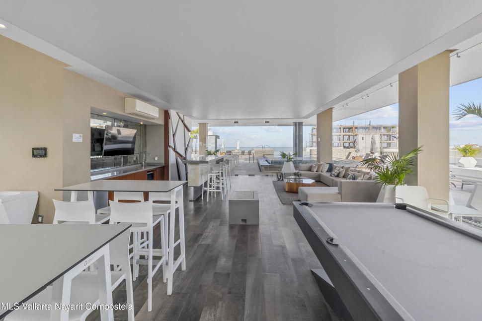 20251230200420695812000000 o