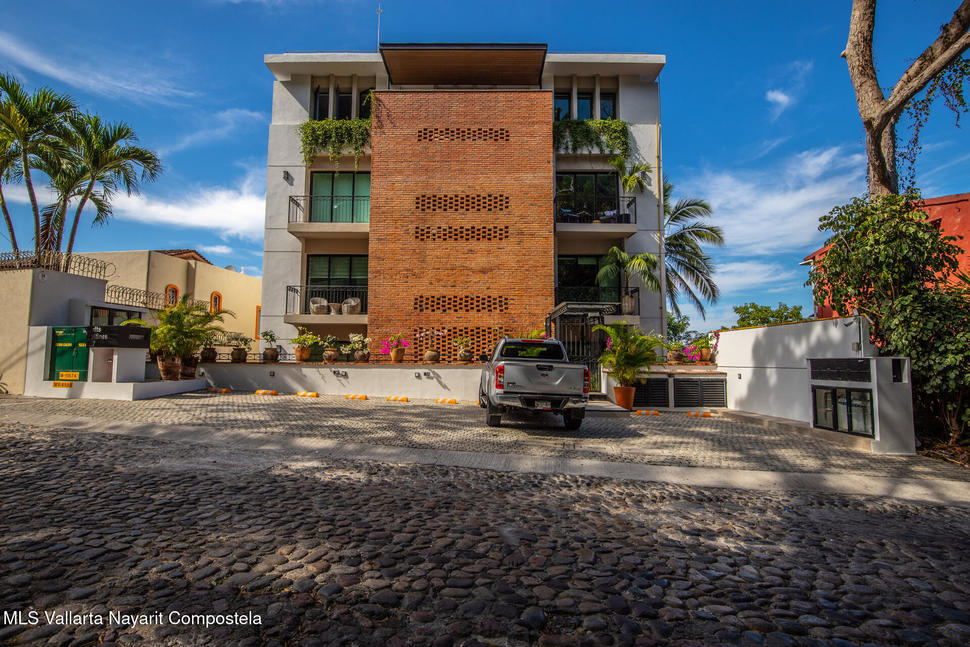 20250818171253226875000000 o