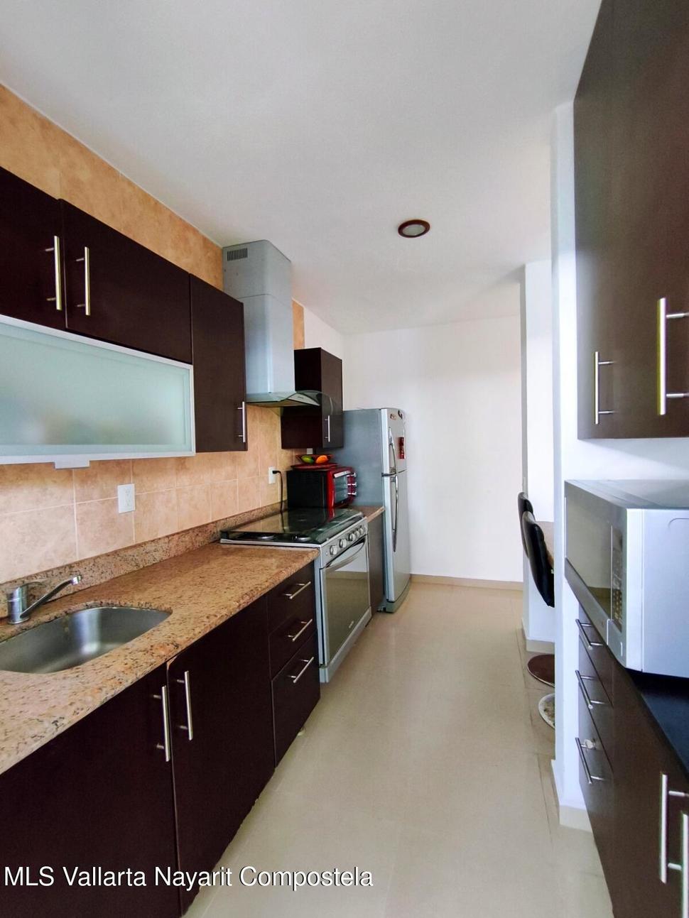 20251211193342134157000000 o