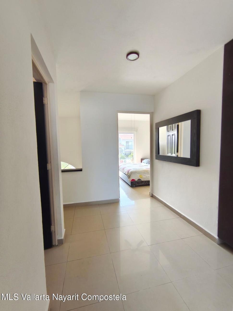 20251211193351975305000000 o