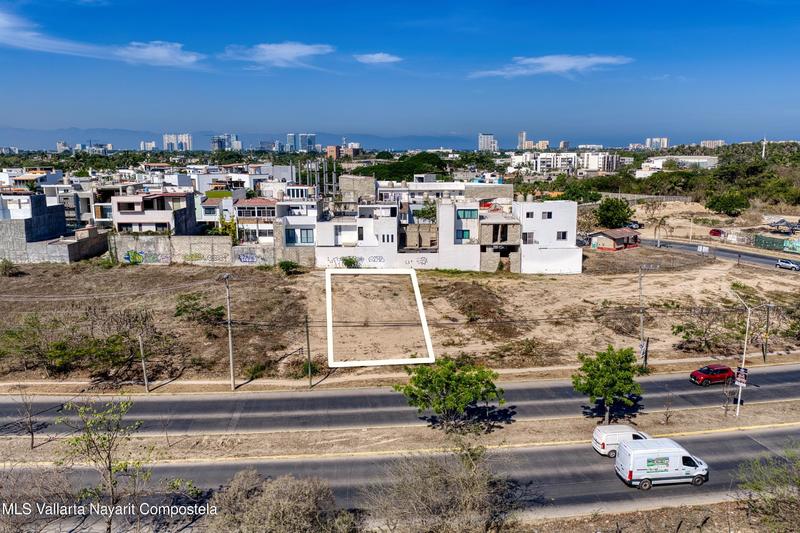 Lot 3 Mz T Av. De Los Poetas, Lote Los Poetas, Puerto Vallarta, Ja