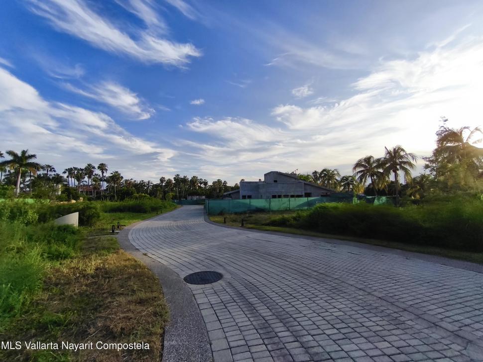 20250926014141100713000000 o