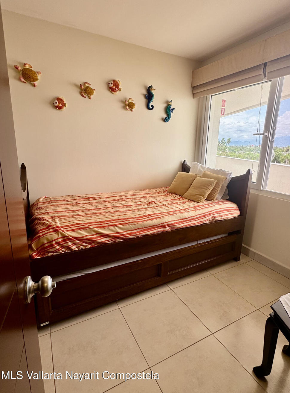 20251005181752357923000000 o