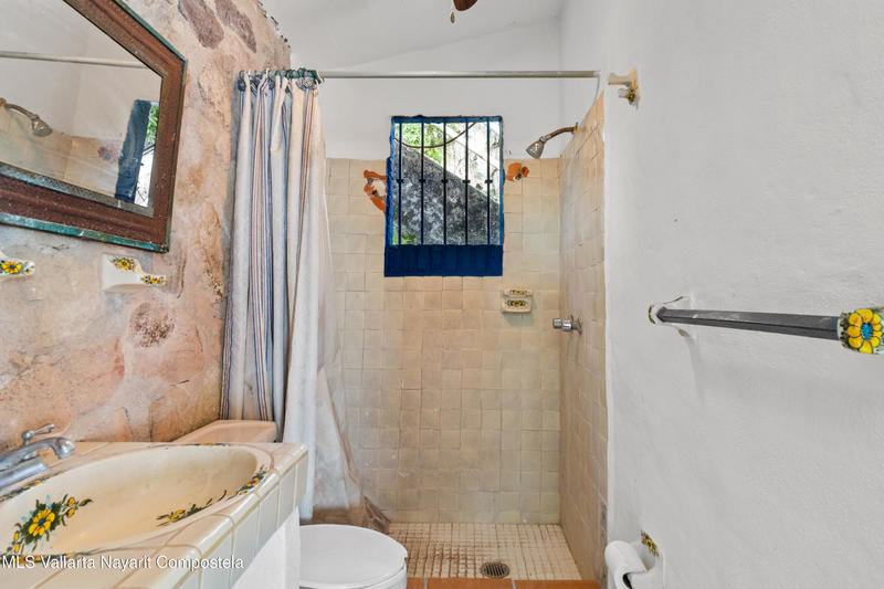 20250922204108110041000000 o