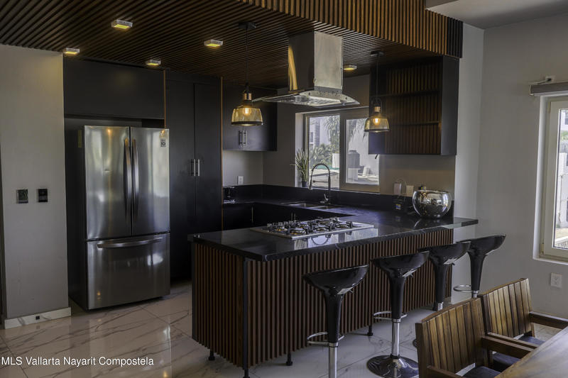 20251118224245609032000000 o