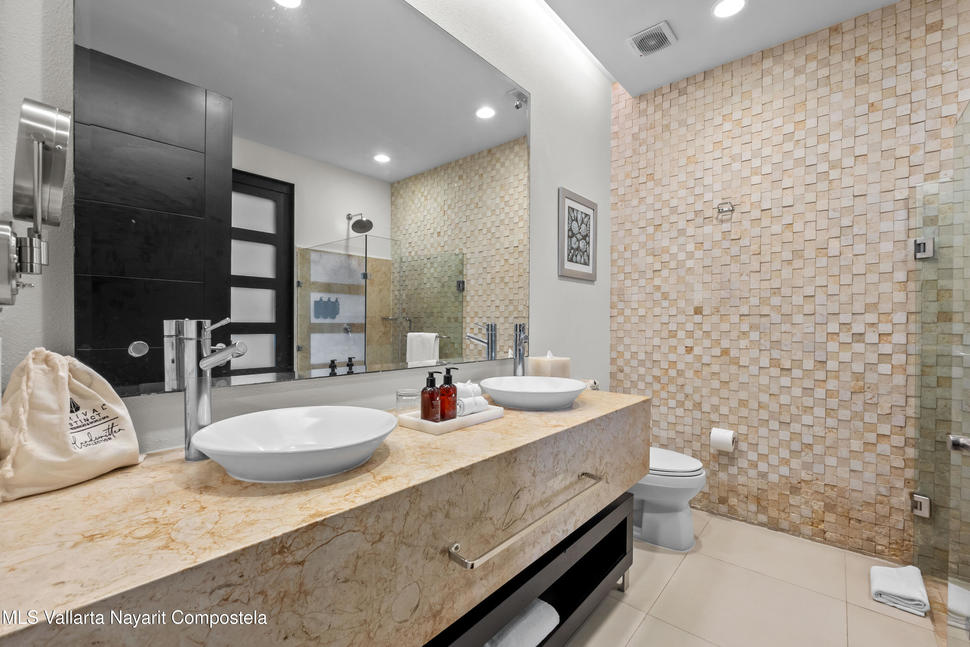 20251212173114036135000000 o