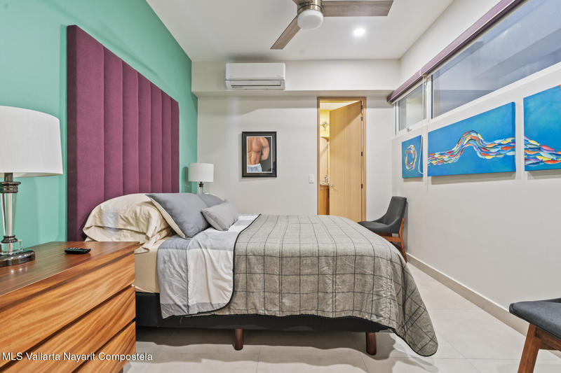 20251215184552214459000000 o