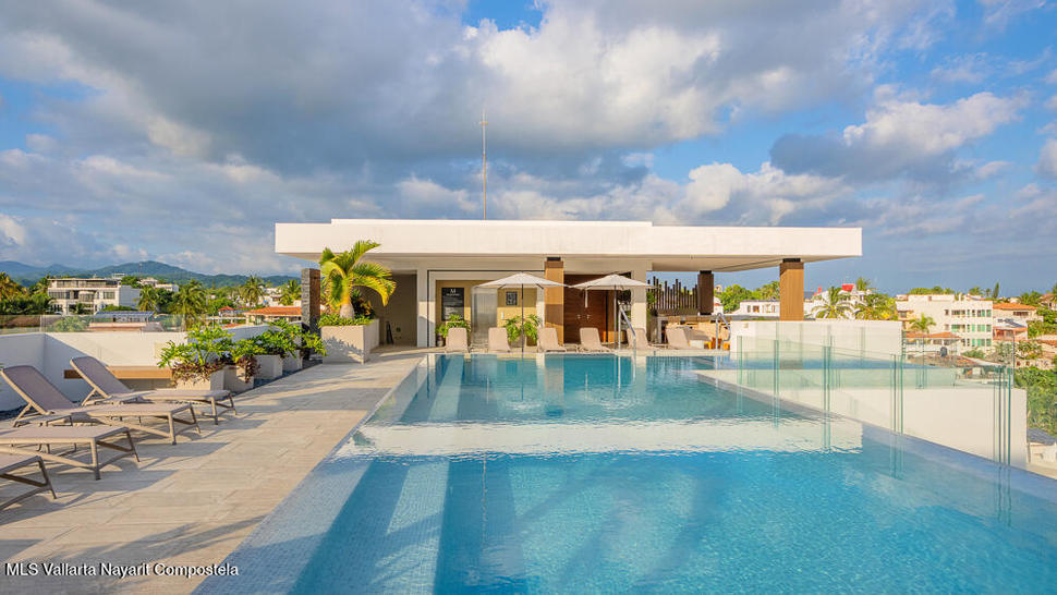 20251211181143899856000000 o