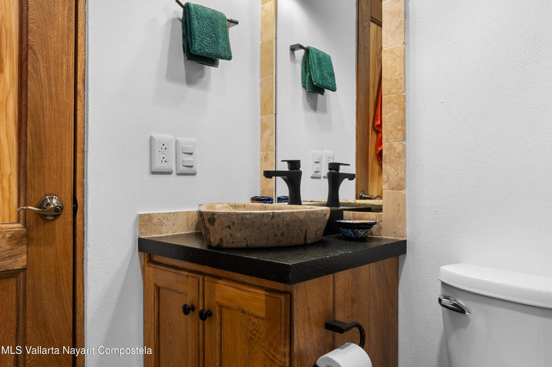 20251231205329090671000000 o