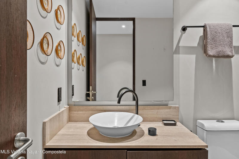 20260114193612520548000000 o