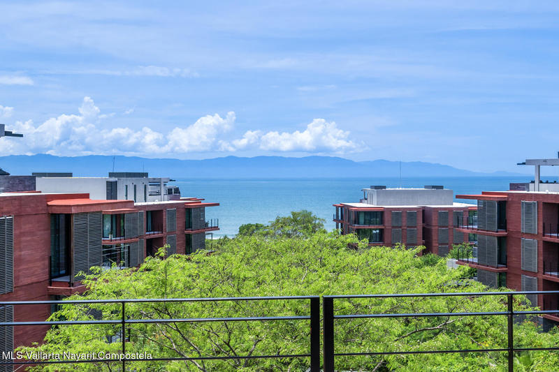 20250710204038574219000000 o