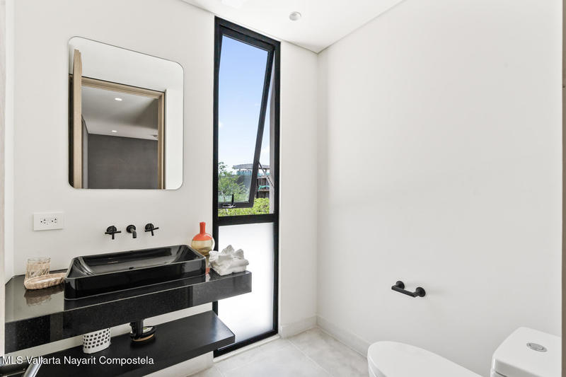 20250710204040576296000000 o