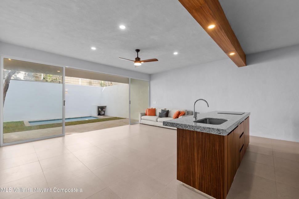 20251217202555481501000000 o