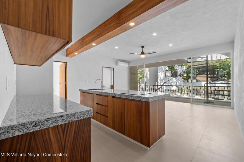 20251217204858205445000000 o