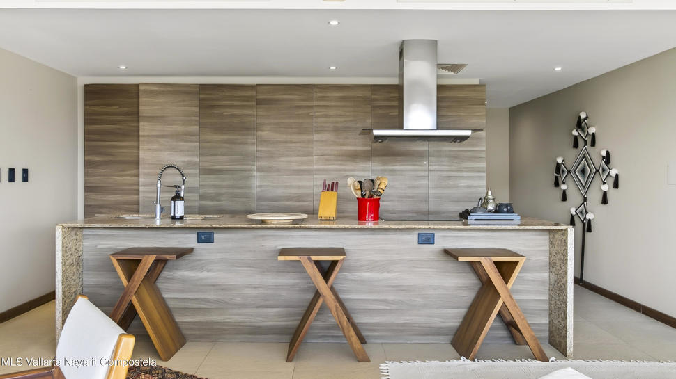 20251224190440232759000000 o