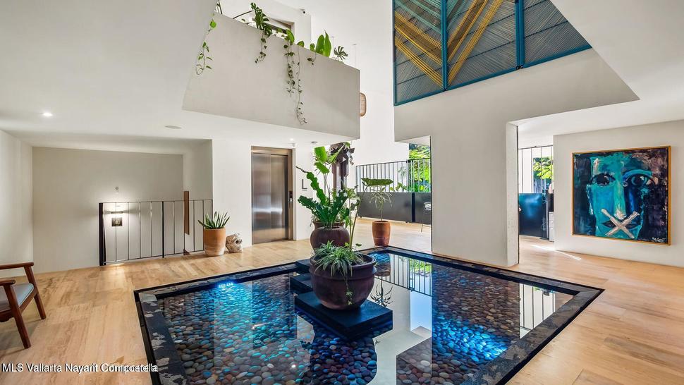 20260209233012396675000000 o