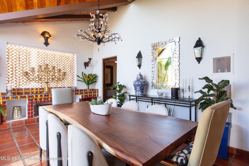 20241201013036876705000000 o