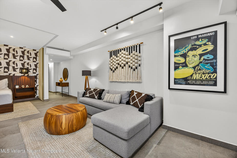 20251226203428464681000000 o