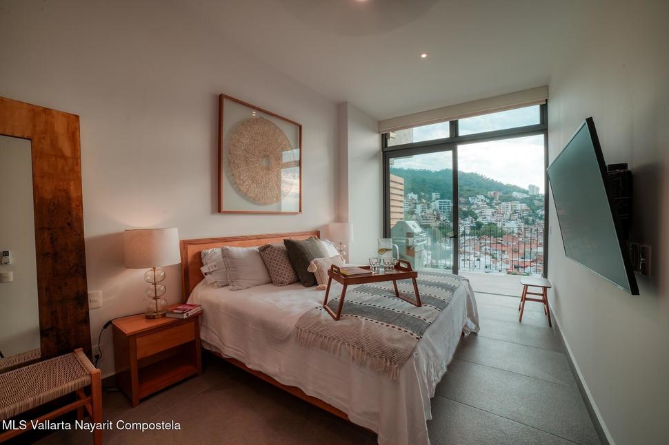 20260102185943242003000000 o