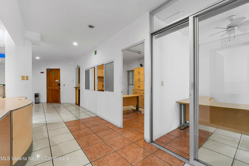 20251011031558084245000000 o